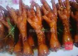 Illustration of how to make chicken feet with sauce 5