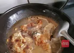 Illustration of how to make roasted fish with vermicelli skin 4 