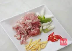 Illustration of how to make cauliflower fried pork bento 2