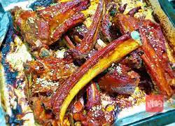 Illustration of grilled lamb chops 9