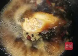 Illustration of how to cook chicken breast in sauce 12