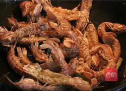 Illustration of how to make salt and pepper shrimp 9