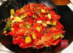 Illustration of how to make spicy lobster 4