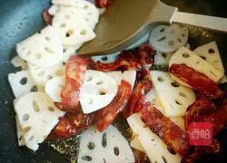 Lotus Pond Illustration of how to make stir-fried #New Year's Eve dinner 5