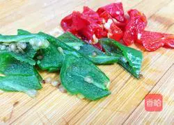 Illustration 4 of how to stir-fry dry tofu and peppers 