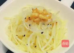 Illustration of how to make shredded potatoes with pepper oil 6