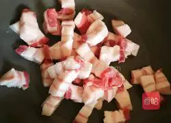 Sugar-free, oil-free and salt-free simple braised pork (high fat and low carbon) gluten-free recipe illustration 2