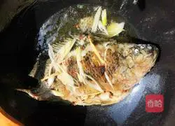 Home-style stewed tilapia Illustration of how to do it 5