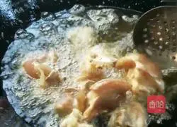 Illustration of Homemade Pig's Trotters 3