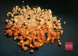 Illustration of how to fry fly heads 8