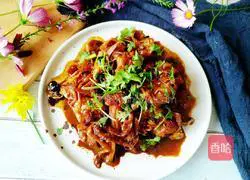 Illustration of how to cook ribs with daylily 17