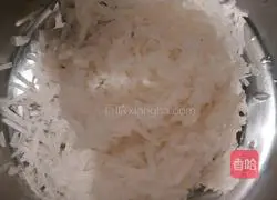 Illustration of how to make fried white radish meatballs (cakes) 1