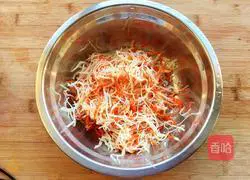 Illustration of how to make steamed shredded potatoes 4