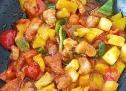 Pineapple Sweet and Sour Pork Recipe Illustration 17