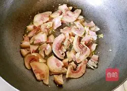 Illustration 4 of how to make fried cucumbers with pork head meat 4