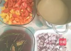 Illustration of how to make beef stew with tomato and red wine 4