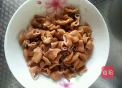 Illustration of how to make fat sausage 3