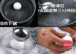 Comic food restoration Illustration of how to make Luffy's favorite chicken thigh 4