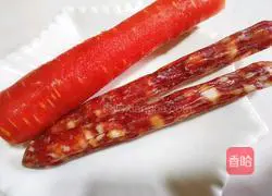 Illustration of how to make fried peas and sausage 3