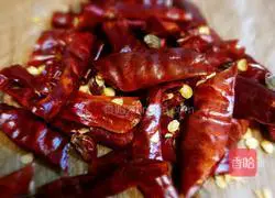 Stir-fried pork liver Illustration of making fat intestines 5