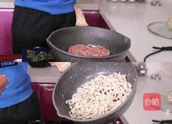 Illustration of how to make fish-flavored shredded pork 5