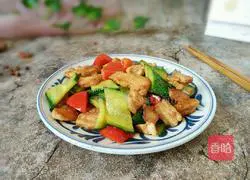 Illustration of how to make cucumber and fried meat 7