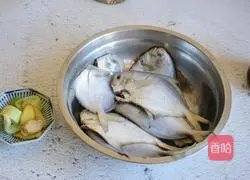 Illustration of how to make grilled fish 1