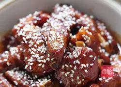 Illustration of how to make sweet and sour pork ribs 6