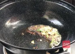 Illustration of grilled crucian carp 9