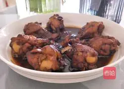 Simple home-style braised chicken wings with root or medium recipe 6