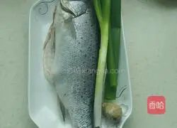 Illustration of how to make steamed sea fish 1