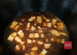 Illustration of how to make braised pork and potatoes 7