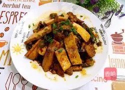 Stir-fried with Youxian Xiangdian Meat recipe illustration 9