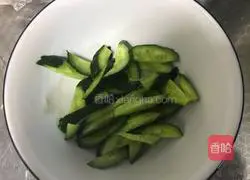 Chicken Breast Mushroom Recipe Illustration 4