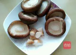 Illustration of how to make sesame seeds and braised shiitake mushrooms 1