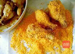 Illustration of how to make cumin chicken wing root 9