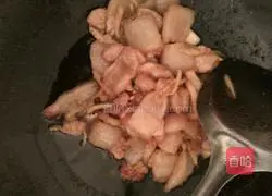 Illustration of how to stir-fry king oyster mushrooms 3