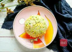 Illustration of how to make broccoli and egg fried rice 11