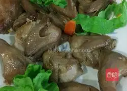 Illustration of how to make braised quail 5