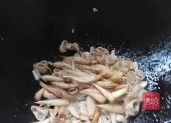 Sour Illustration of how to make spicy sausage 7