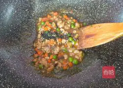 Illustration of how to make stir-fried minced pork bento 12