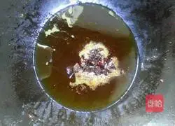 Illustration of how to make fat sausage 4