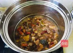 Illustration of how to make beer duck casserole 12