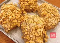 Illustration of how to make potato chips and chicken wings 8