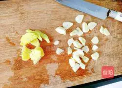 Sugar Illustration of how to make vinegar pork ribs 7