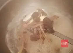 Illustration of how to make beef tea tree mushroom 4