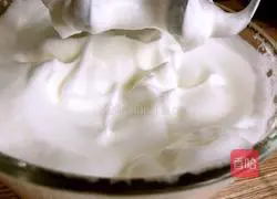 Illustration of how to make cloud eggs 4