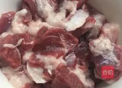 Illustration of how to make dry steamed pork 4