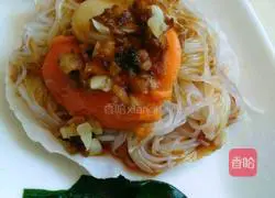 Illustration of how to make steamed scallops with vermicelli 5