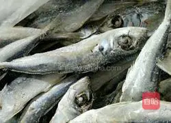 Illustration of how to make spicy dried fish 1 